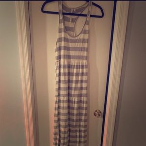 Women’s maxi dress